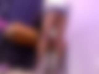Live cam show with Sofia - Normal on Camsoda