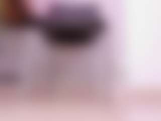 Live cam show with Sofia - Mature on Camsoda