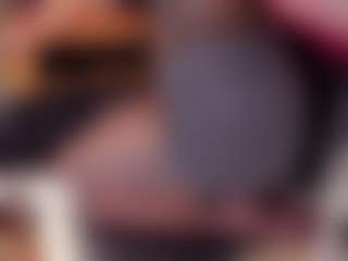 Live cam show with Sofia - Red Hair on xheatlive.com