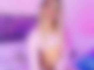 KiaraMichelll's Live Sex Cam Show