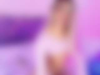 KiaraMichelll's Live Sex Cam Show