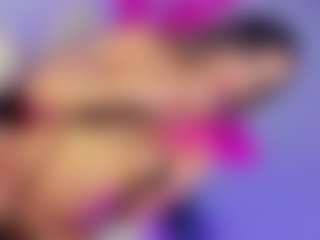 KiaraMichelll's Live Sex Cam Show