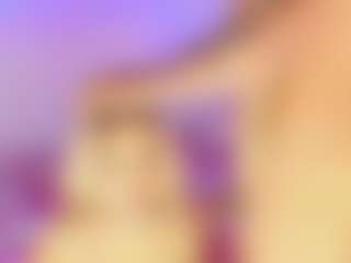 KiaraMichelll's Live Sex Cam Show