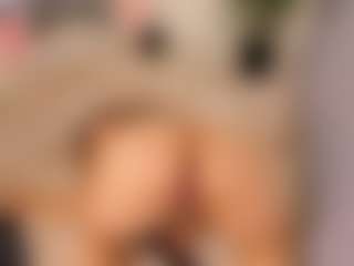 Kiyomi's Live Sex Cam Show