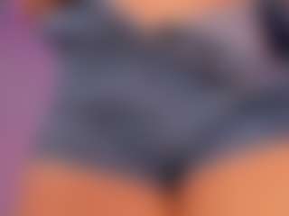 Kiyomi's Live Sex Cam Show