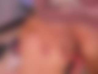 Live cam show with Kiyomi - Brown Eyes Big Tits on Uber Horny