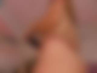 Live cam show with Kiyomi - BBW on Fling VIP Chat
