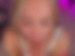 Kiyomi's Live Sex Cam Show