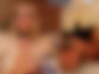 Live cam show with Kiyomi - Strip on madthumbs