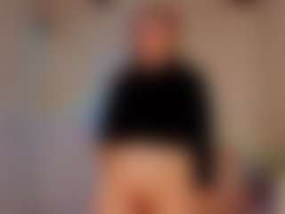 Live cam show with Kiyomi - Blonde Hair Big Tits on Soda Cam