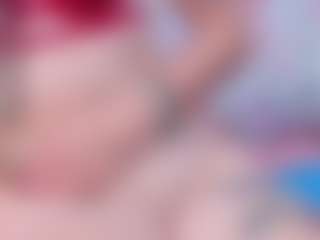Live cam show with little-aprill - Upskirt on Gym Cam Girls