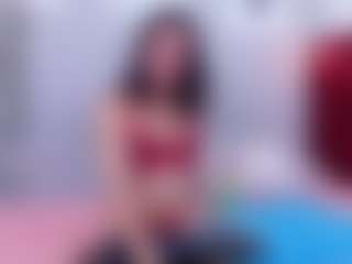 Live cam show with little-aprill - Mature on xDating
