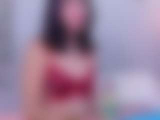 Live cam show with little-aprill - Middle Aged on Camsoda