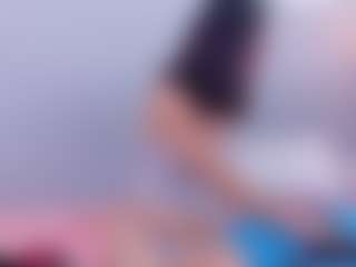 Live cam show with little-aprill - College on Camversity