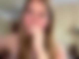 Live cam show with SallieBollacker - Ass Clapping on CamClone