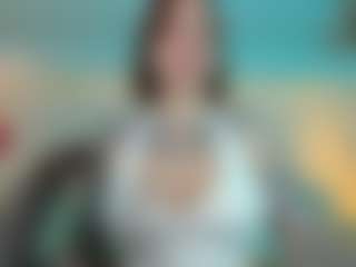 Live cam show with honeymoann - Tease on Dolls Live