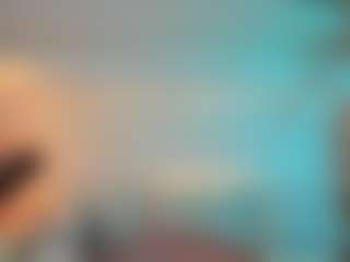 Live cam show with honeymoann - Green Eyes on Camsoda