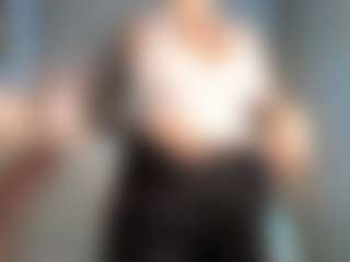 Live cam show with honeymoann - Brown Hair on Strip Flash - Live Sex Shows