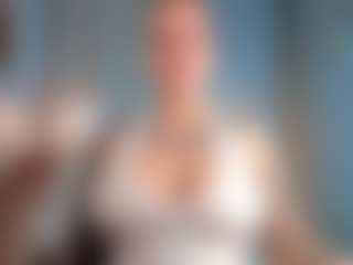 Live cam show with honeymoann - Big Tits Brown Hair on StripNow