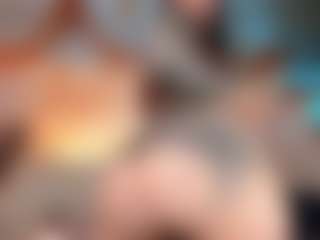 Live cam show with honeymoann - Curvy Toys on Camsoda