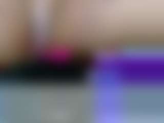 Live cam show with Karoolyna - Body on Camversity