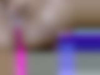 Live cam show with Karoolyna - Ride Torso on chickslive.net
