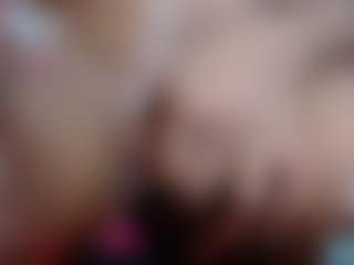 Live cam show with Karoolyna - Body on Camsoda