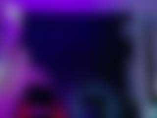 Live cam show with Karoolyna - Legs on Camming Site