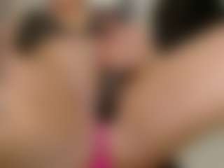 Live cam show with Karoolyna - Legs on TeamSkeetLive