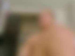 Live cam show with Karoolyna - Big Clit on Mixed Magazine Live
