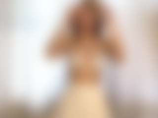 Live cam show with MartinaHansen - Normal on Camsoda
