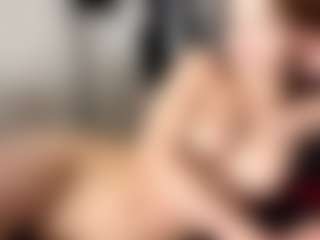 MartinaHansen's Live Sex Cam Show