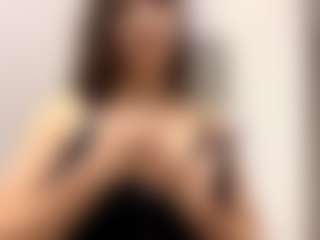 Live cam show with Lilly - Shower on CamClone