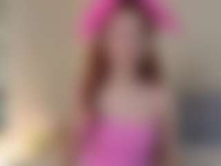 Anora's Live Sex Cam Show
