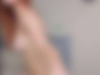 Anora's Live Sex Cam Show