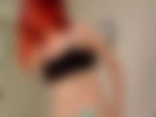Anora's Live Sex Cam Show