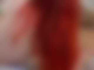 Live cam show with Anora - Tease on Livezox