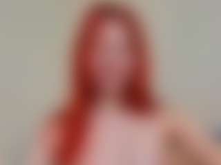 Live cam show with Anora - Spank on CamSextacy