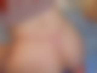 Anora's Live Sex Cam Show