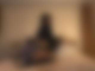mulatalove's Live Sex Cam Show