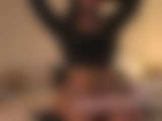 mulatalove's Live Sex Cam Show