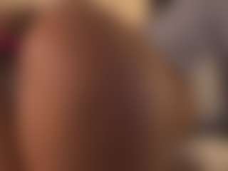 mulatalove's Live Sex Cam Show