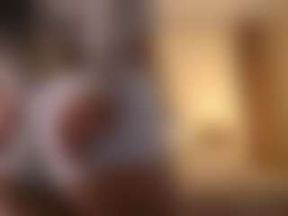 mulatalove's Live Sex Cam Show