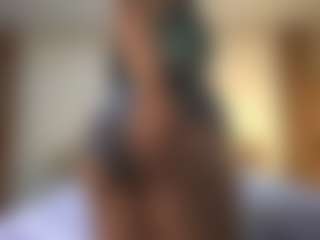 mulatalove's Live Sex Cam Show