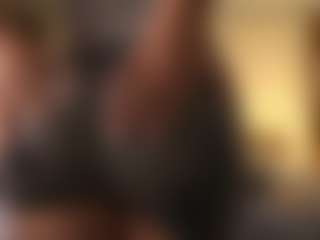 mulatalove's Live Sex Cam Show