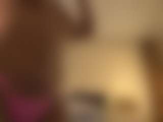 mulatalove's Live Sex Cam Show