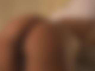 mulatalove's Live Sex Cam Show