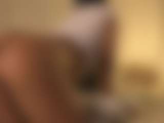 mulatalove's Live Sex Cam Show