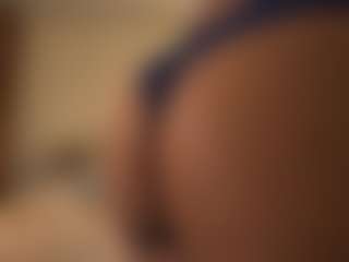 mulatalove's Live Sex Cam Show