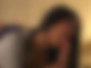 mulatalove's Live Sex Cam Show
